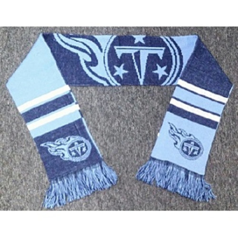 🏈🆕 TENNESSEE TITANS LOGO SCARF WITH FRINGE - NFL